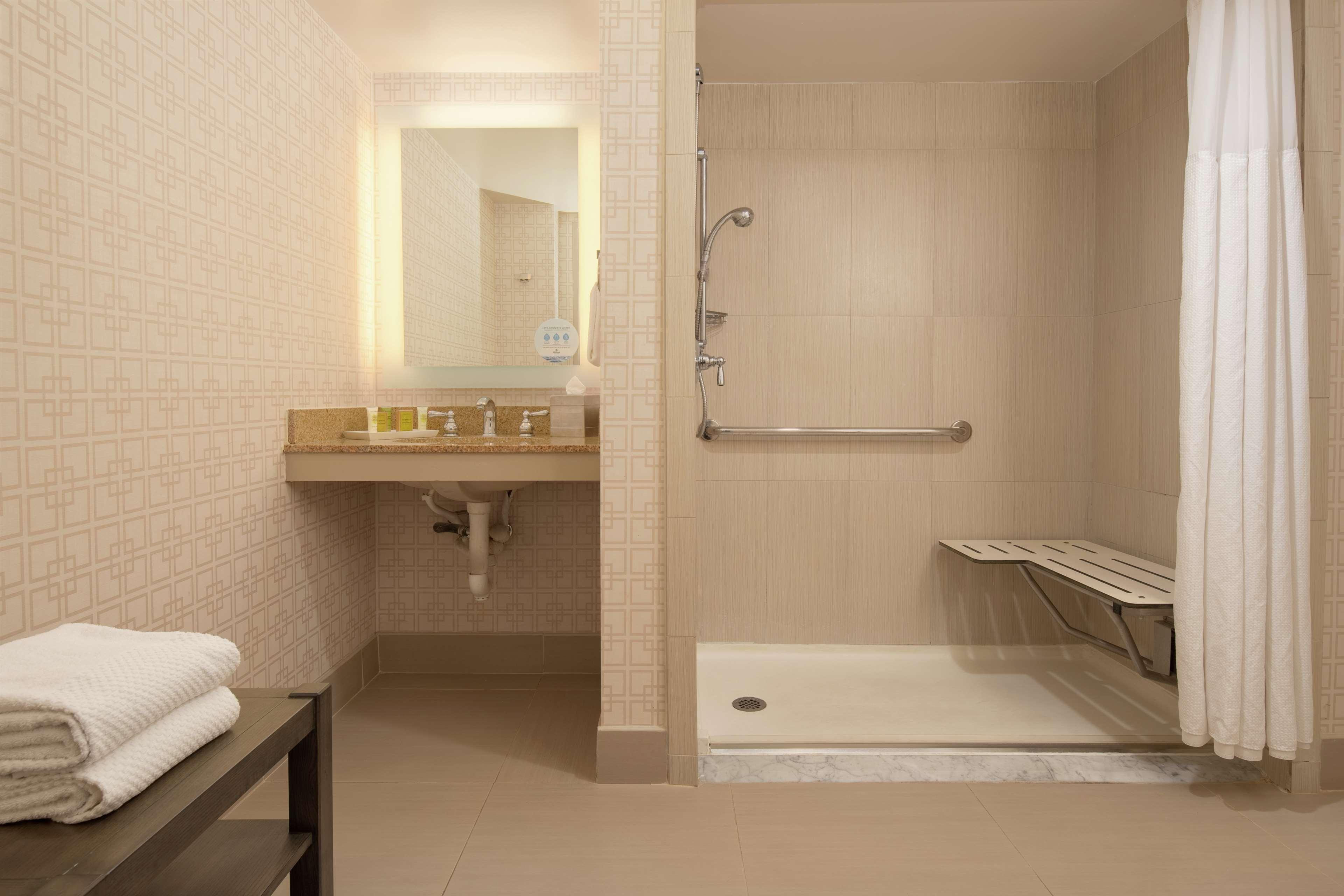 Hilton Garden Inn San Diego Del Mar Εξωτερικό φωτογραφία