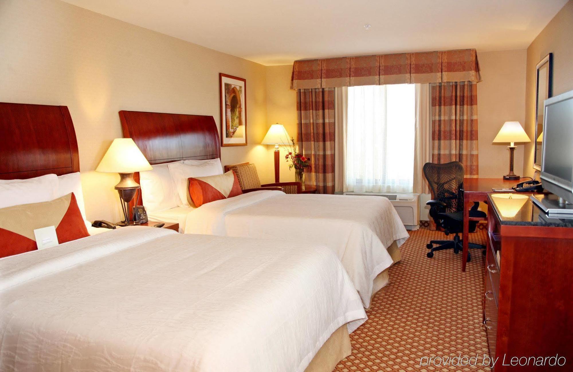Hilton Garden Inn San Diego Del Mar Δωμάτιο φωτογραφία